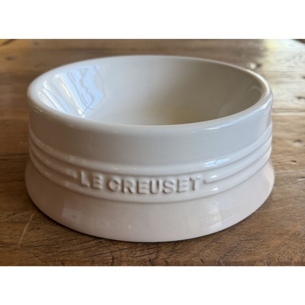Le Creuset Stoneware Large Feeding Bowl Pet Collection 23 cm 800 ml Meringue NEW